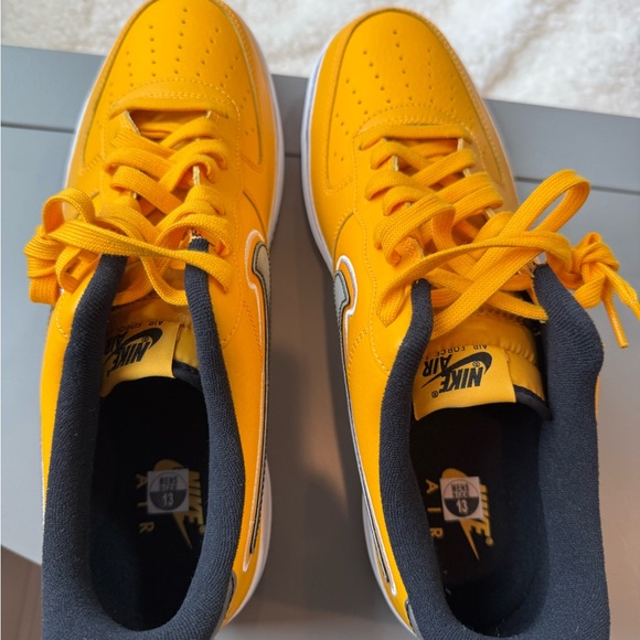 Nike NBA Air Force 1 Yellow Sneakers New size 13 - Picture 2 of 4